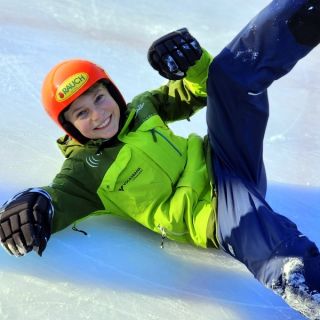 Loading...