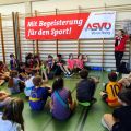 Loading...